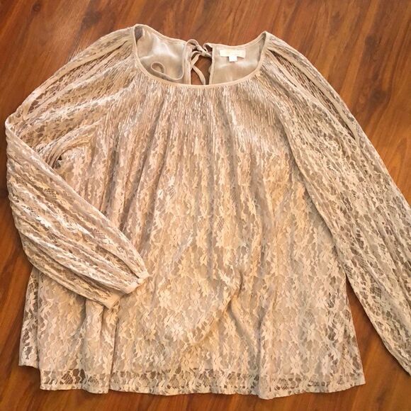 Lauren Conrad crème tan lace cold shoulder top blouse size XL - Picture 2 of 10